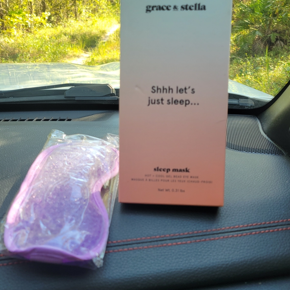 Grace & Stella Sleep Mask in Purple
